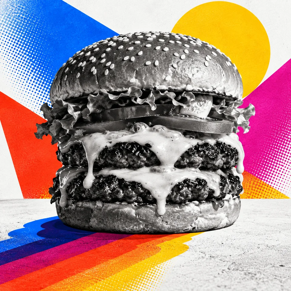 Cheeseburger, four-sentence style prompt